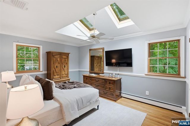 756 Sunset Terrace, Franklin Lakes, NJ 07417