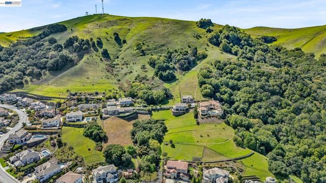 125 Wittenham Ct, San Ramon, CA 94583