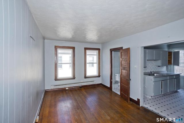 54 Hartford Avenue, Enfield, CT 06082