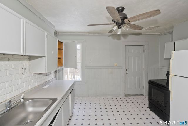 54 Hartford Avenue, Enfield, CT 06082