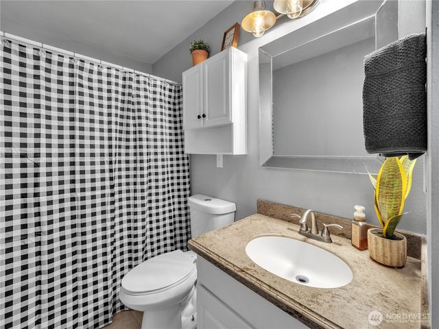 22423 SE 321st Street, Kent, WA 98042