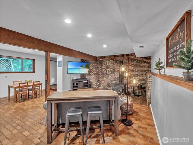 22423 SE 321st Street, Kent, WA 98042