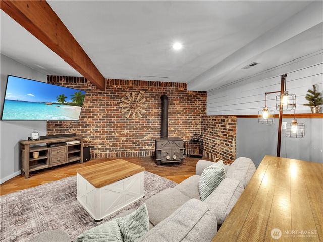 22423 SE 321st Street, Kent, WA 98042