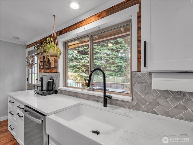 22423 SE 321st Street, Kent, WA 98042