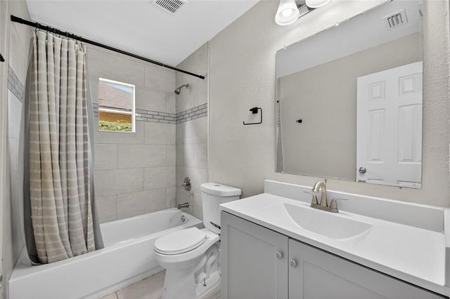 3409 E COMANCHE AVENUE, Tampa, FL 33610