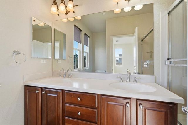 189 Bedford Loop, Mountain View, CA 94043