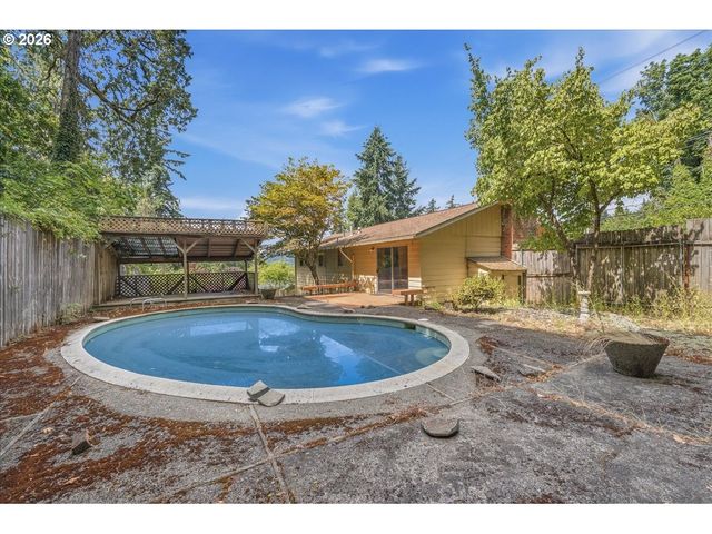 6300 Se JENNINGS Ave, Milwaukie, OR 97267