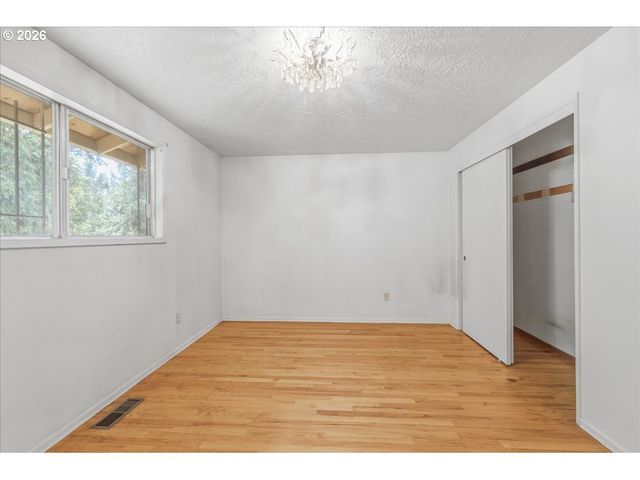 6300 Se JENNINGS Ave, Milwaukie, OR 97267
