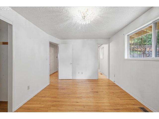 6300 Se JENNINGS Ave, Milwaukie, OR 97267