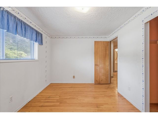 6300 Se JENNINGS Ave, Milwaukie, OR 97267