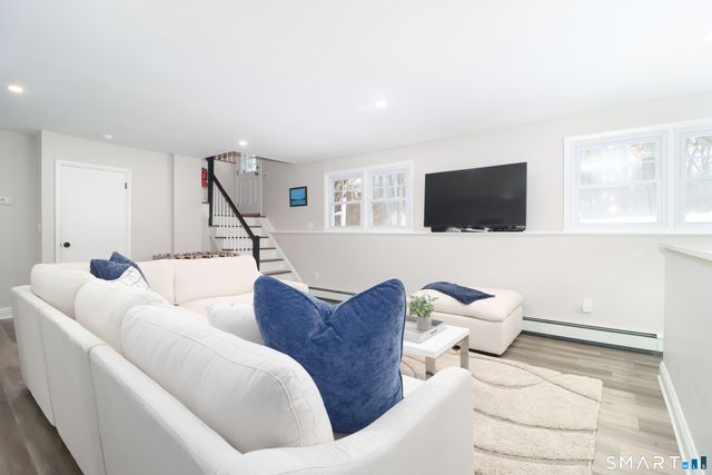 221 Catalpa Road, Wilton, CT 06897