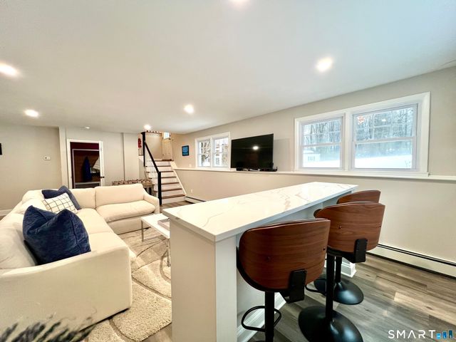 221 Catalpa Road, Wilton, CT 06897