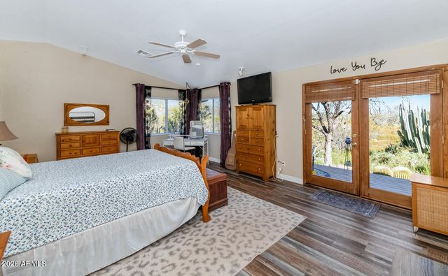 43612 N 3RD Avenue, New River, AZ 85087