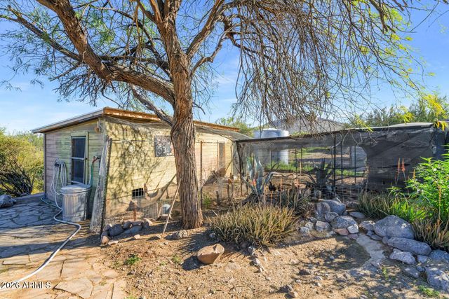 43612 N 3RD Avenue, New River, AZ 85087
