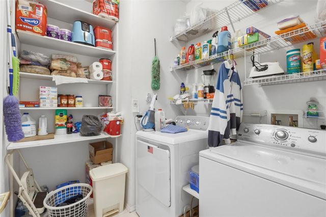 6290 BUCKINGHAM STREET, Sarasota, FL 34238