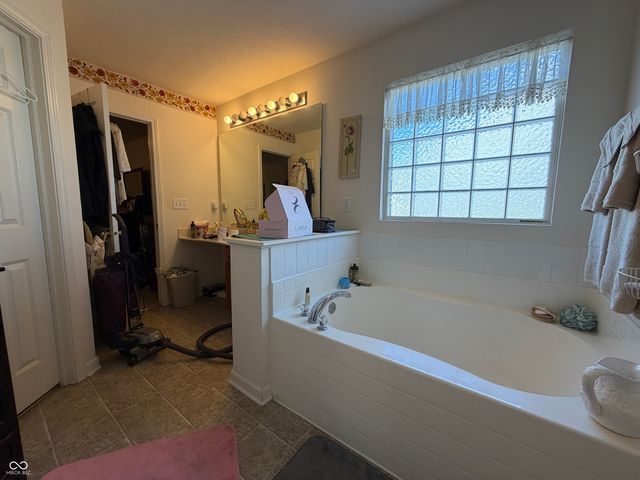 18973 Course View Road, Noblesville, IN 46060