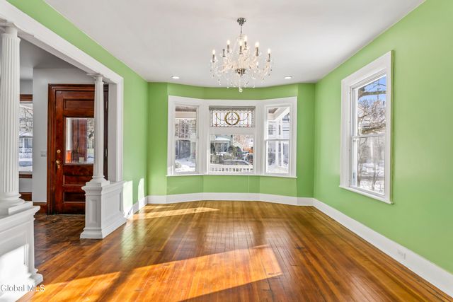 1027 Wendell Avenue, Schenectady, NY 12308