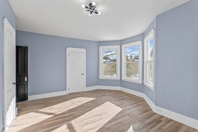 1027 Wendell Avenue, Schenectady, NY 12308