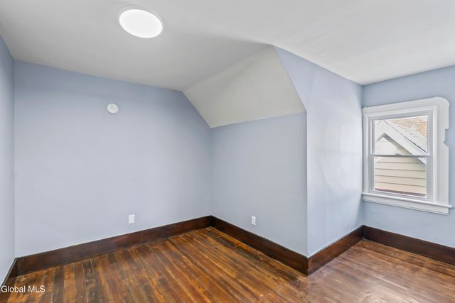 1027 Wendell Avenue, Schenectady, NY 12308