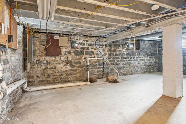 1027 Wendell Avenue, Schenectady, NY 12308