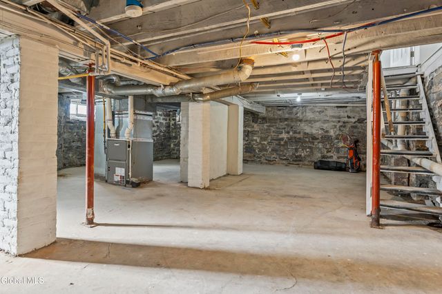 1027 Wendell Avenue, Schenectady, NY 12308