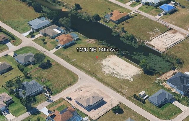 1426 NE 14th AVE, Cape Coral, FL 33909