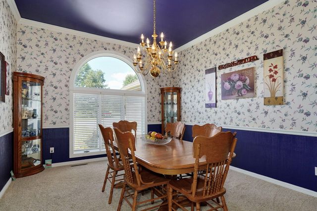 2750 W Bonita Street, Springfield, MO 65803