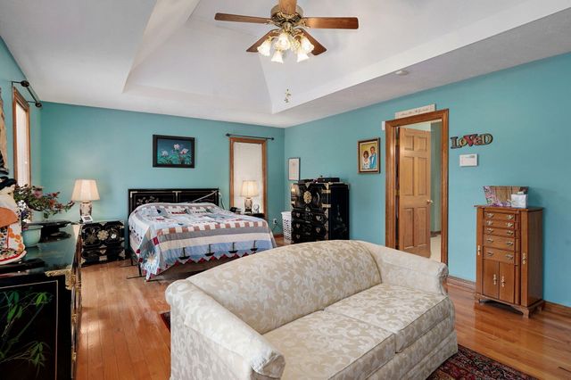 2750 W Bonita Street, Springfield, MO 65803