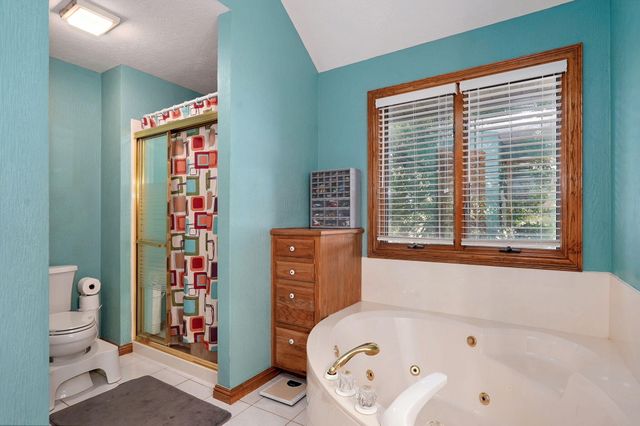 2750 W Bonita Street, Springfield, MO 65803