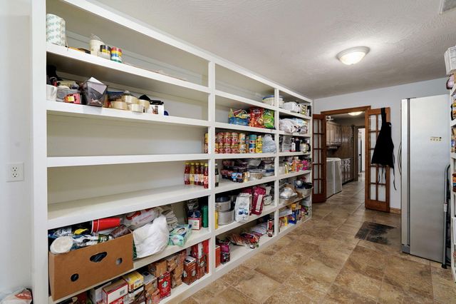 2750 W Bonita Street, Springfield, MO 65803