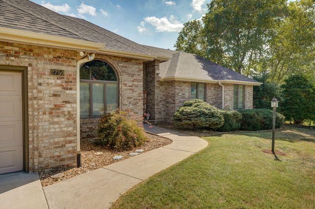 2750 W Bonita Street, Springfield, MO 65803