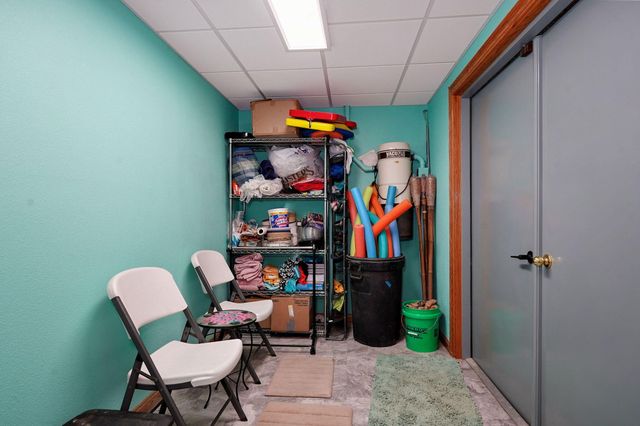 2750 W Bonita Street, Springfield, MO 65803