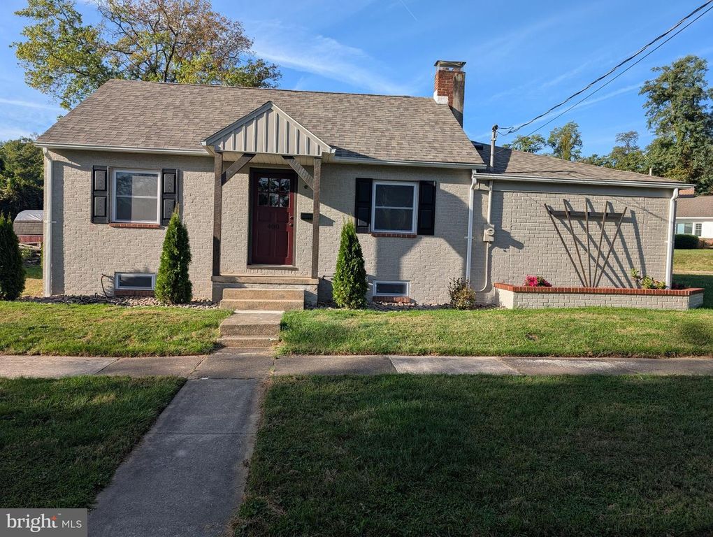 400 WOODLAND AVENUE, New Cumberland, PA 17070