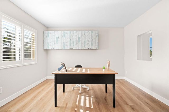 11243 Corte Isabelino, San Diego, CA 92130