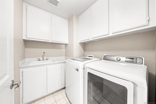 11243 Corte Isabelino, San Diego, CA 92130