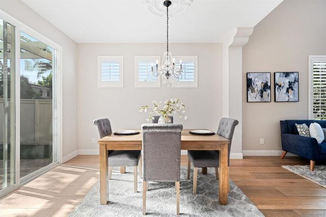 11243 Corte Isabelino, San Diego, CA 92130