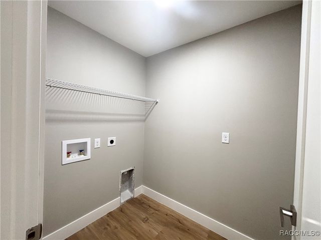 8792 N Sandree Drive, Citrus Springs, FL 34434