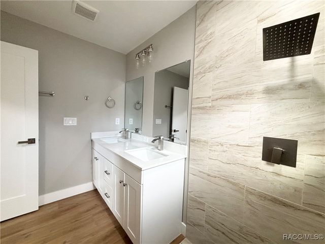 8792 N Sandree Drive, Citrus Springs, FL 34434