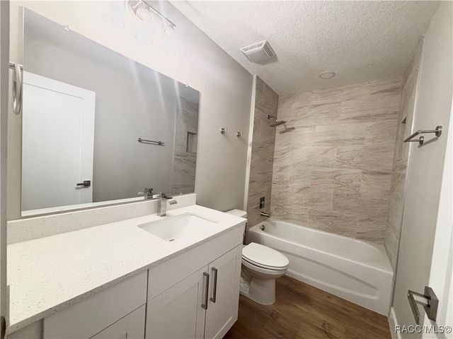 8792 N Sandree Drive, Citrus Springs, FL 34434