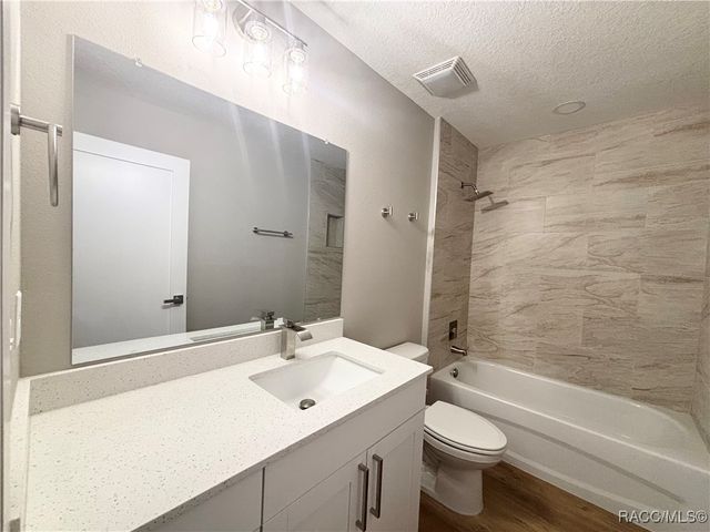 8792 N Sandree Drive, Citrus Springs, FL 34434