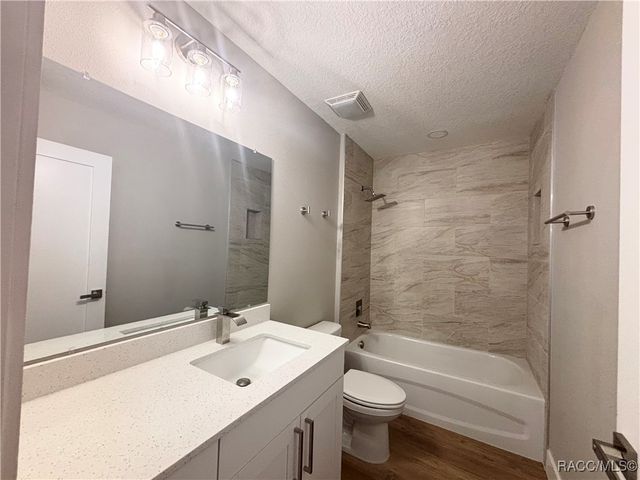 8792 N Sandree Drive, Citrus Springs, FL 34434