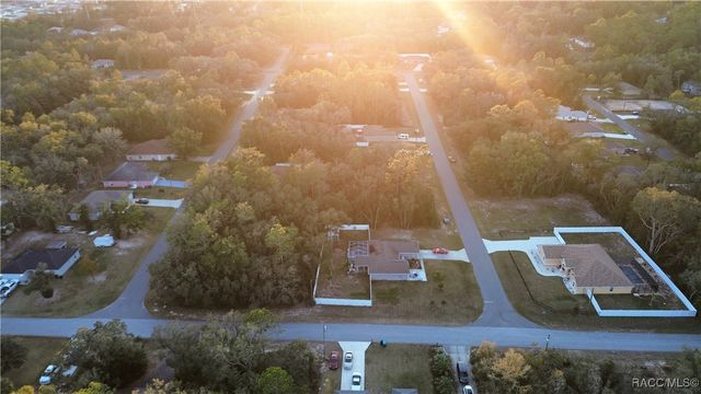 8792 N Sandree Drive, Citrus Springs, FL 34434