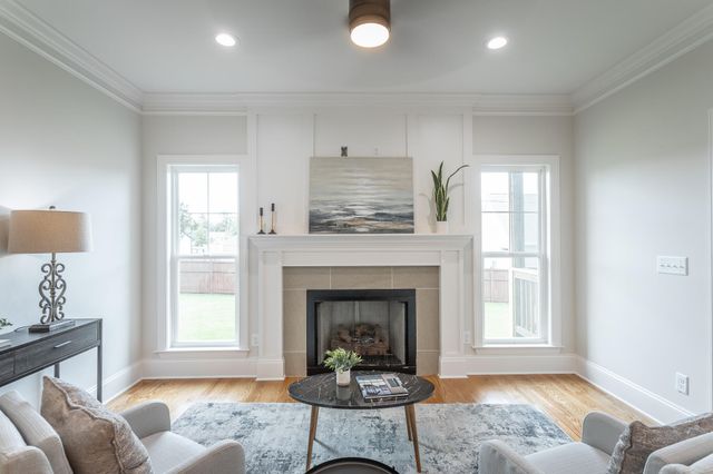 2212 Peterson Drive, Chattanooga, TN 37421