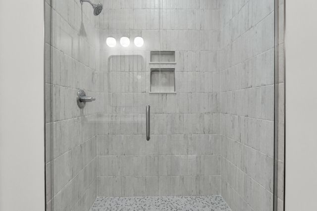 2212 Peterson Drive, Chattanooga, TN 37421