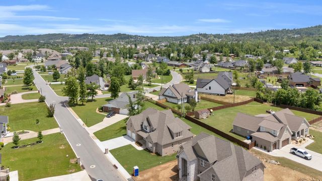 2212 Peterson Drive, Chattanooga, TN 37421