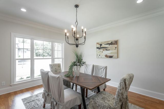 2212 Peterson Drive, Chattanooga, TN 37421