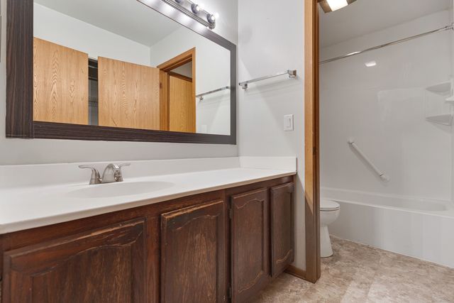 820 Red Coach Lane, Algonquin, IL 60102