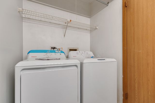 820 Red Coach Lane, Algonquin, IL 60102