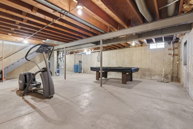 820 Red Coach Lane, Algonquin, IL 60102