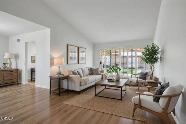 29221 Village 29, Camarillo, CA 93012